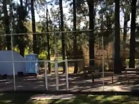 Permuta O Vende Lote De 1200mts, En La Reja Con Cancha De Tenis, Cochera Para 6 Autos, Piscina 11x5