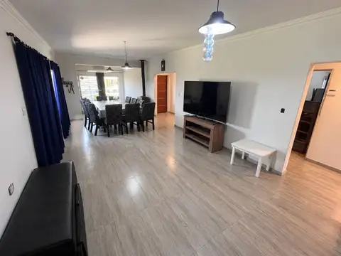 SE VENDE CASA CON GRAN TERRENO EN ARROYO LEYES