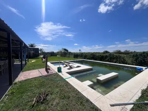 Casa 5 ambientes con 2 baños