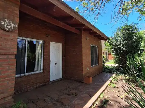Casa 3 ambientes con 1 baño