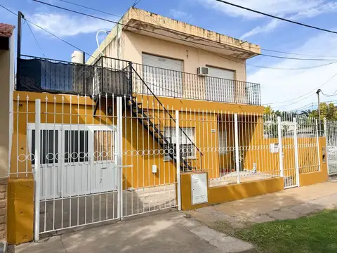 CASA EN VENTA EN PERGAMINO