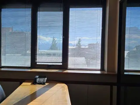 Oficina en Alquiler en San Carlos de Bariloche, $ 2.300.000
