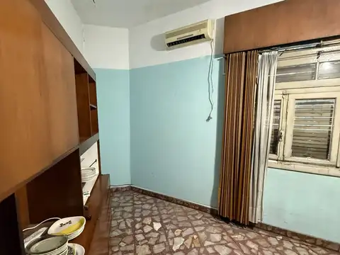 Depto Tipo Casa en Venta en Liniers, USD 94.000