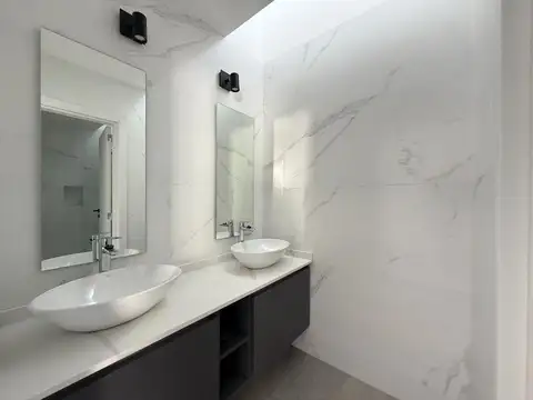 Casa en Alquiler de 3 dormitorios
