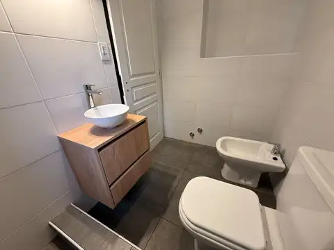 Depto Tipo Casa 2 ambientes con 1 baño
