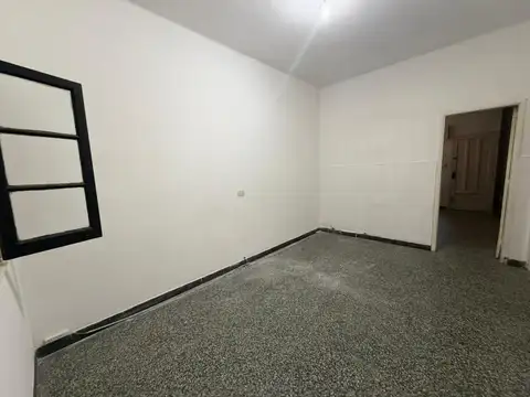 Casa en Alquiler en Quilmes, $ 700.000