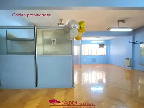 Oficina en Venta 28 años