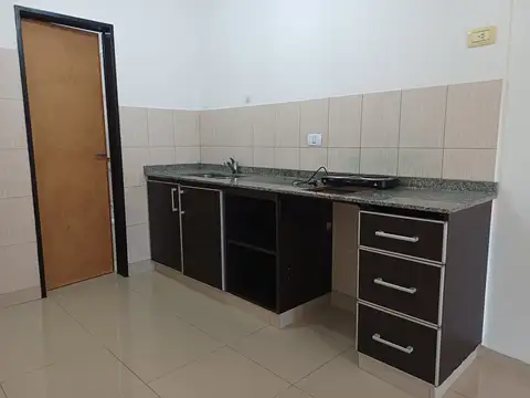 Departamento en Venta en San Andres Barrio Golf, USD 49.000