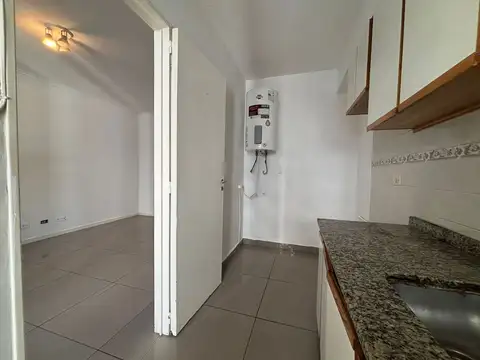 Departamento 3 ambientes con 1 baño