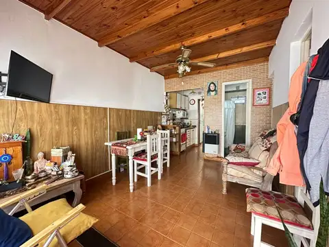 Depto Tipo Casa en Venta de 3 ambientes