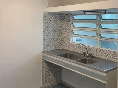 Depto Tipo Casa en Venta 35 años