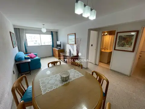 Apartamento de 2 dormitorios en Peninsula en venta