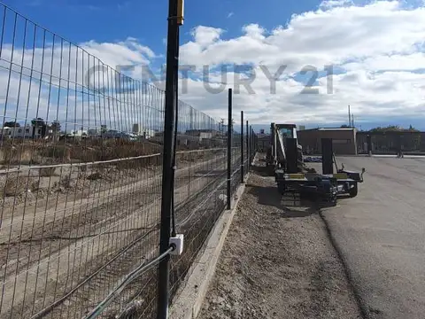 Adolfo Villanueva , Piso 0