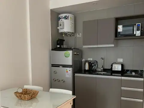 Azcuenga 1800, Piso 7