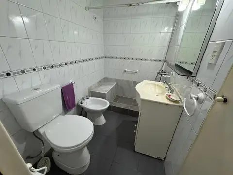 Depto Tipo Casa en Alquiler de 2 ambientes
