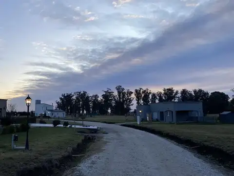 OPORTUNIDAD | VENTA | LOTE EN BARRIO HARAS DEL MAR