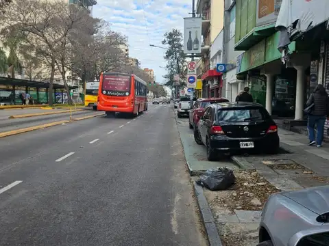 Terreno en Venta en Vicente Lopez Vias / Maipu, USD 650.000