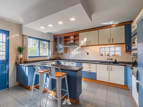 Casa en Venta en Pando, USD 550.000