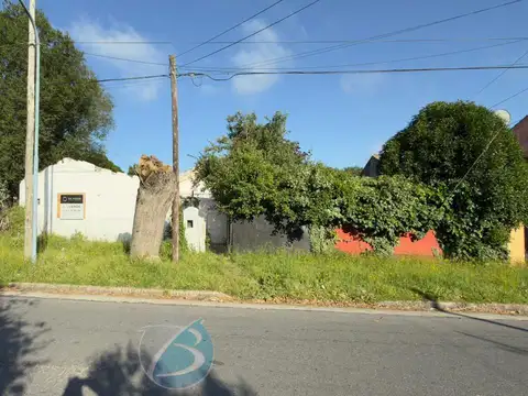 Terreno en Venta en Los Pinares, USD 105.000