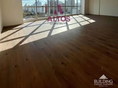Oficina en Venta al Norte