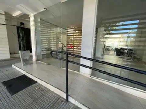 EXCEL MONO-AMB ANTIG. 3 AÑOS DIVISIBLE 100% 36 MTS CT-FRENTE BALCÓN BAÑO COMPLETO IMPEC