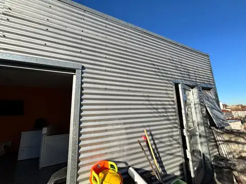 Depto Tipo Casa en Venta 56 años