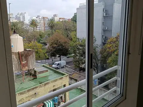 Avenida Teniente General Donato Álvarez 200, Piso 4