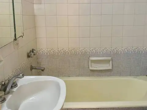 Departamento en Alquiler con 1 cocheras