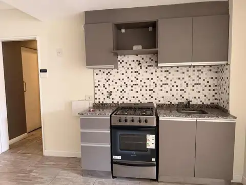 Departamento en Alquiler en Nuestra Señora De Lourdes, $ 400.000