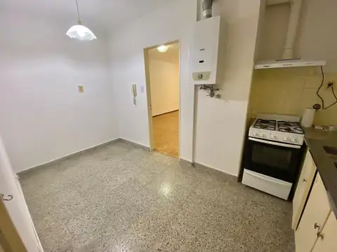 Departamento 5 ambientes con 2 baños