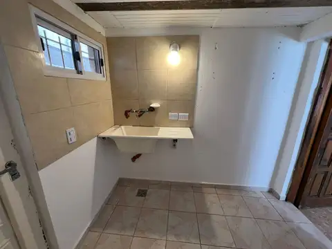 Oficina 2 ambientes con 1 baño