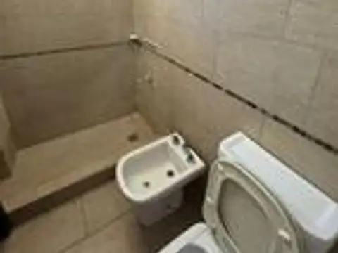 Hipolito Yrigoyen 848 , Piso 6