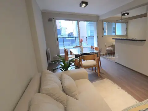 Venta Semipisos 2 Dormitorios - Catamarca 1700