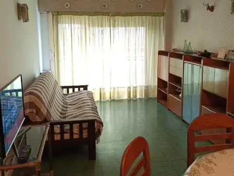 Buenos Aires al 2242 2°A