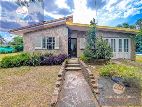 Belgrano y Santa Fe, altura garita 9