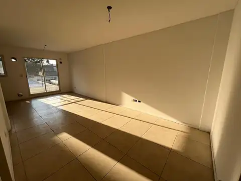 Departamento en Venta en Santos Lugares, USD 67.000