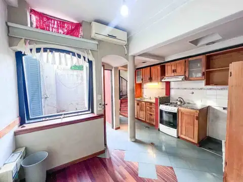 Depto Tipo Casa en Alquiler de 5 ambientes