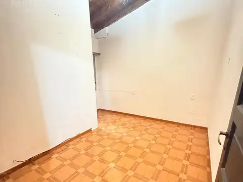 Casa en Alquiler con 1 cochera