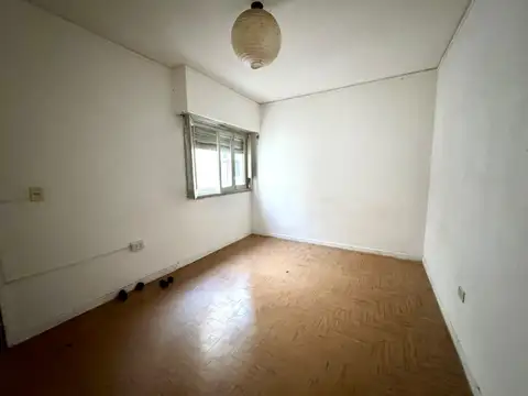 Depto Tipo Casa 4 ambientes con 1 baño