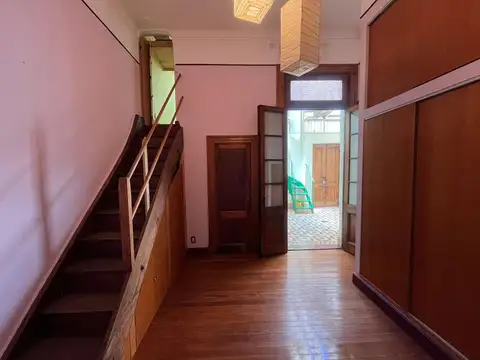 Depto Tipo Casa en Venta en Caballito, USD 178.000