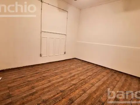 Depto Tipo Casa en Alquiler en Centro, $ 520.000