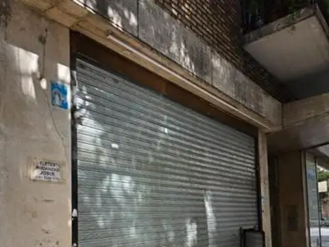 EN ALQUILER LOCL COMERCIAL A LA CALLE EN PALERMO/ RECOLETA