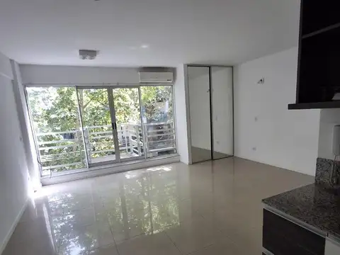 Bulnes 1500, Piso 4