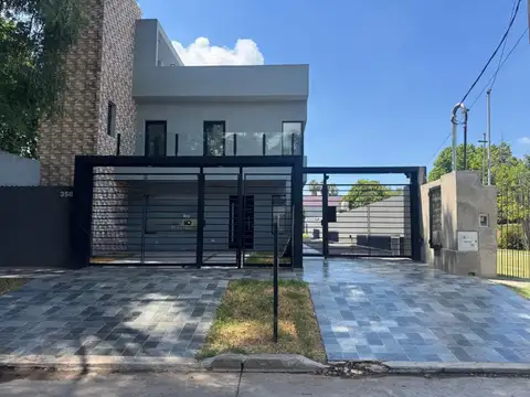 VENTA DUPLEX PH ITUZAINGO 2 AMB. COCHERAS DESC.