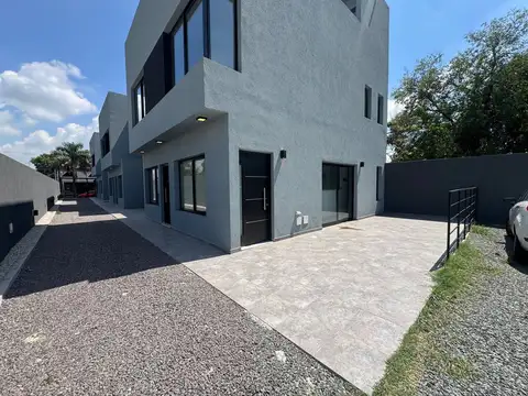 Carmen N de Avellaneda 300