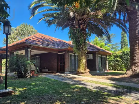 Venta Casa 3 ambientes Parque Pileta arboleda en Barrio La Union Ezeiza
