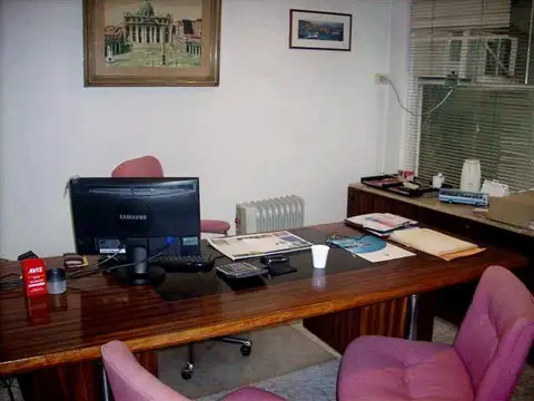 Venta Local al Frente | Oportunidad Comercial | Doble Planta de 182 m² | Alto Flujo Peatonal