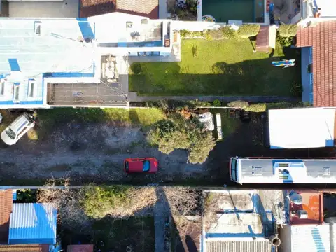 Terreno en Venta en Bernal, USD 95.000