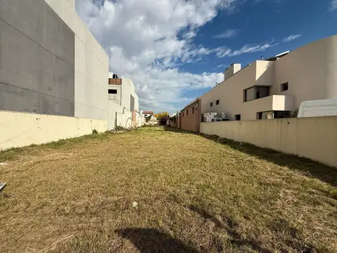 LOTE APTO EMPRENDIEMIENTO LOMAS DE ZAMORA