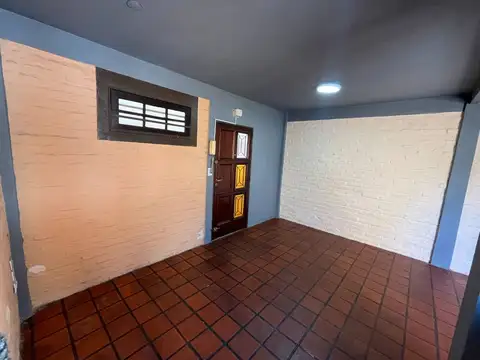 Depto Tipo Casa en Venta en Ciudadela, USD 49.000